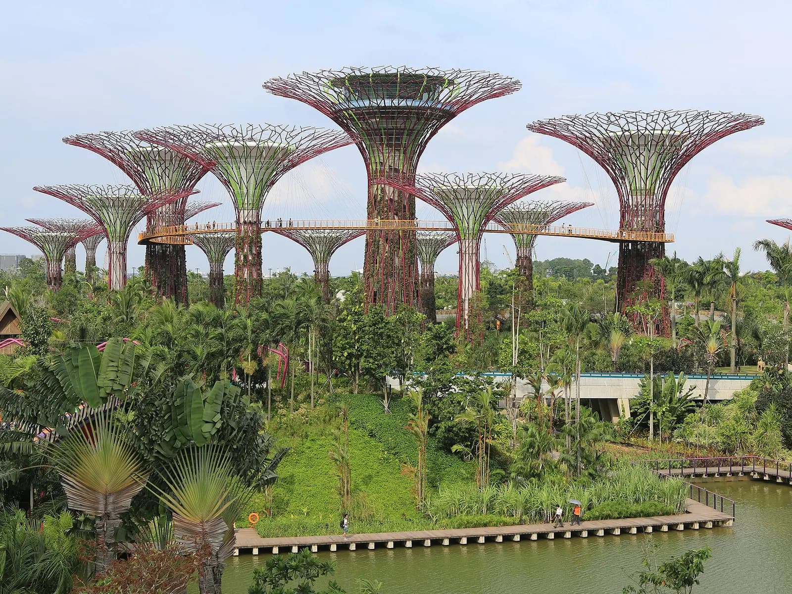 Foto: skyline de Marina Bay al anochecer